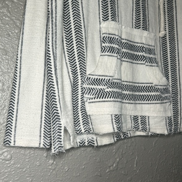 OCEAN DRIVE Hoodie Sweater Small White Black Stripe Drawstring Poncho Baja - Picture 9 of 13